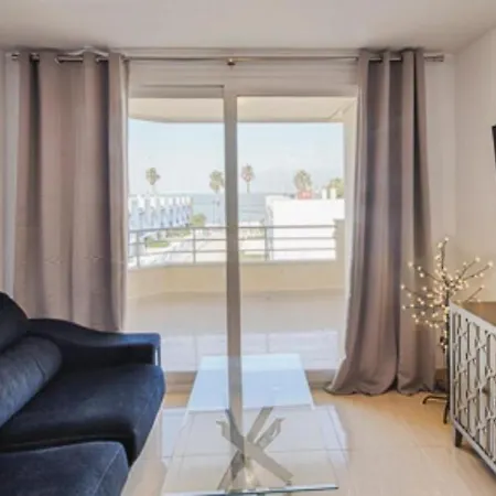 Appartement Remarkable 3-bed In Chipiona