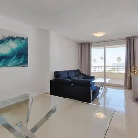 Appartement Remarkable 3-bed In Chipiona