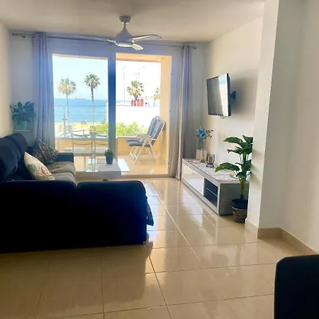 Remarkable 3-bed In Chipiona